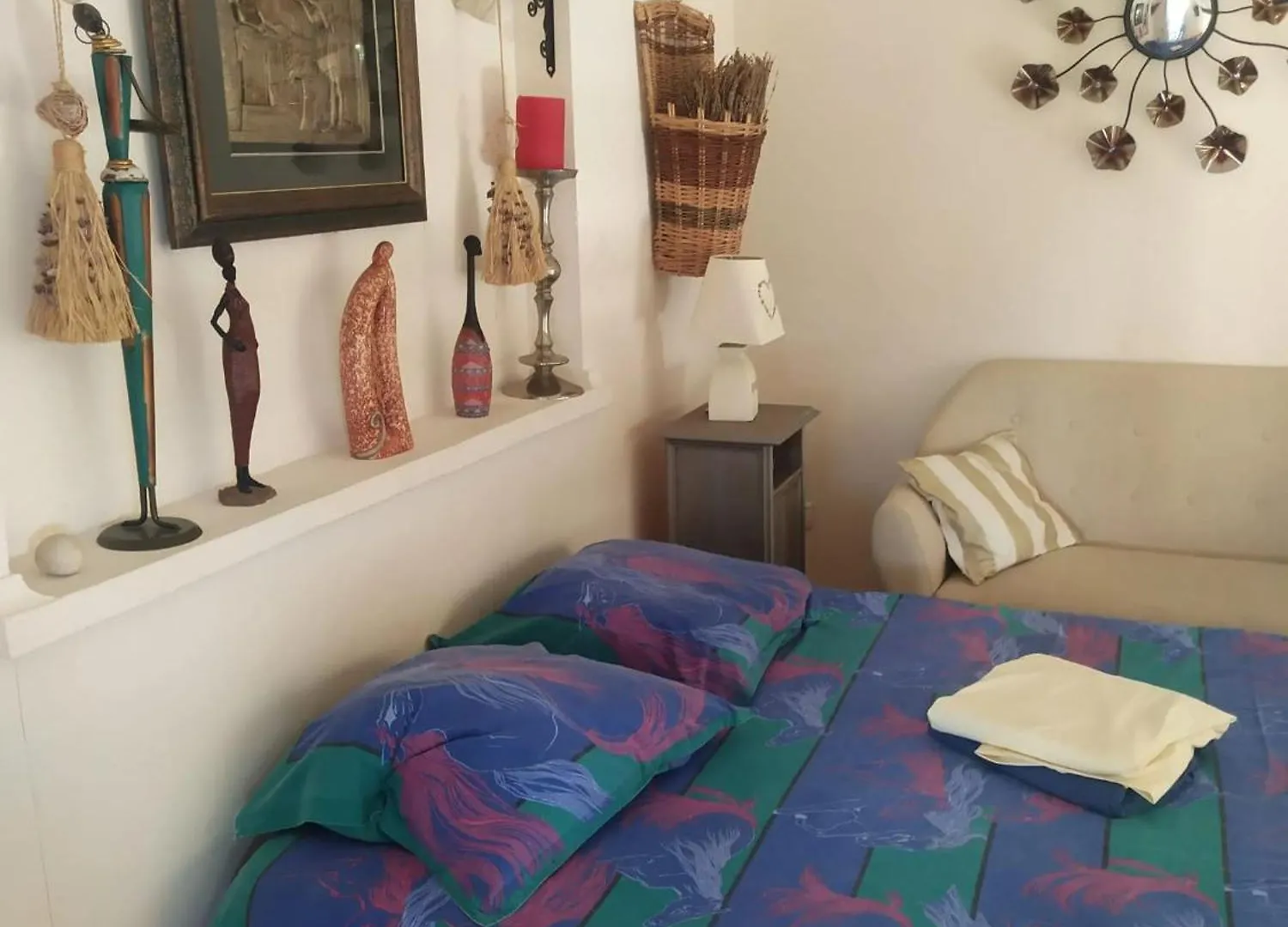 Studio Confortable A Veyras Avec Jardin Et Piscine 0*,  France