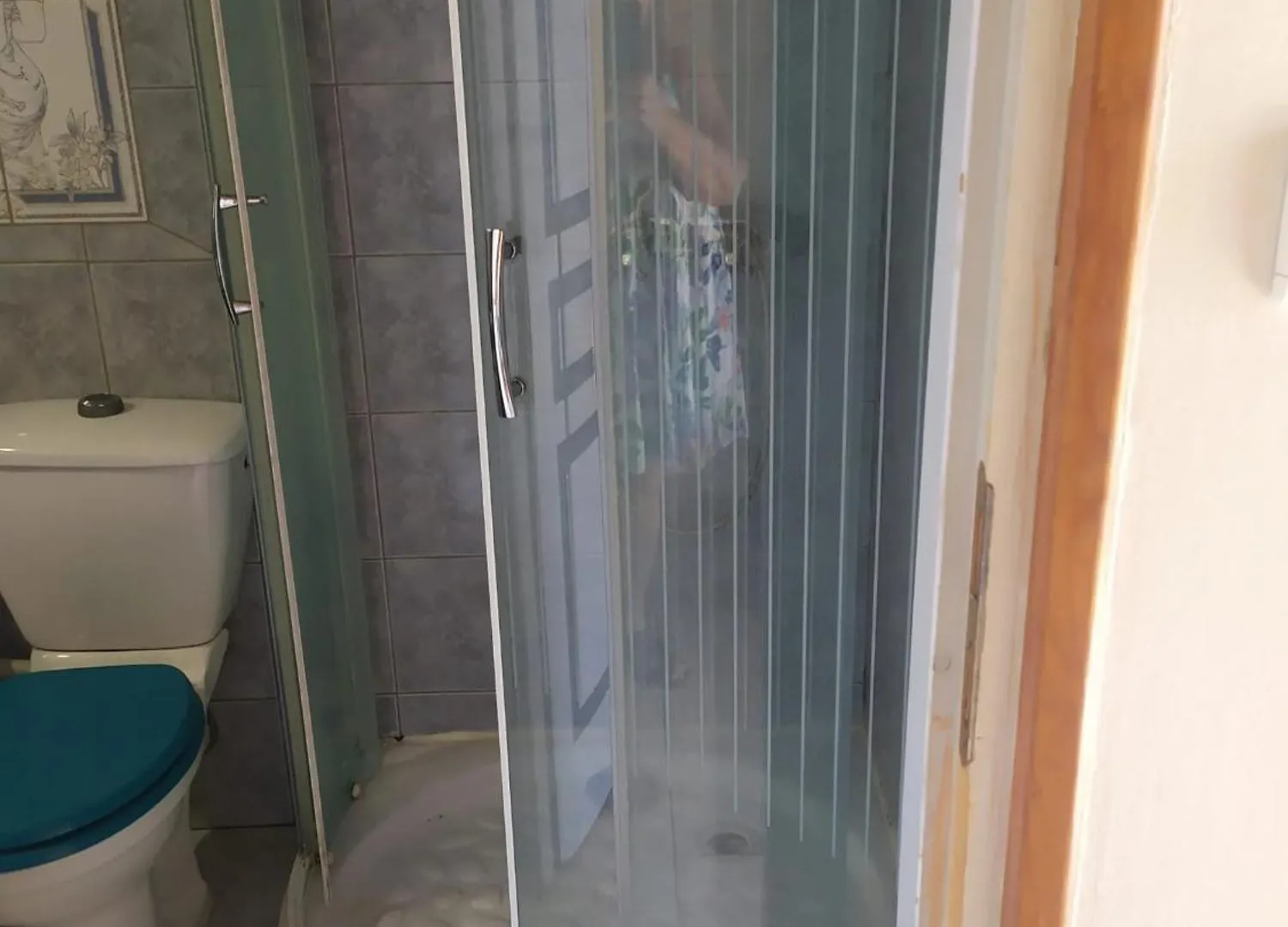 Studio Confortable A Veyras Avec Jardin Et Piscine