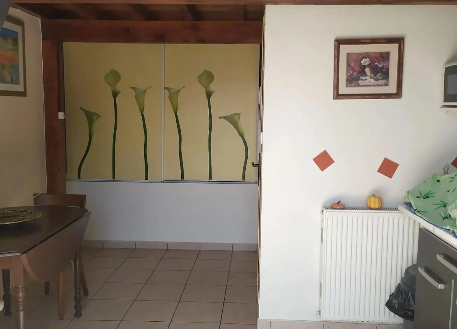 Apartment Studio Confortable A Veyras Avec Jardin Et Piscine France